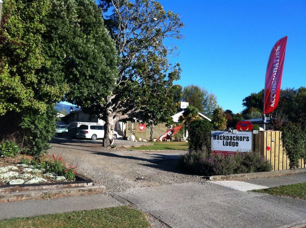 Auberge de jeunesse Happy Apple Backpackers à Motueka Extérieur photo